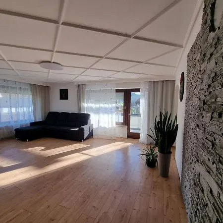 Tannenblick Apartament *