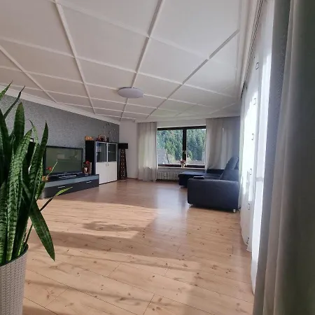 Tannenblick Apartament *
